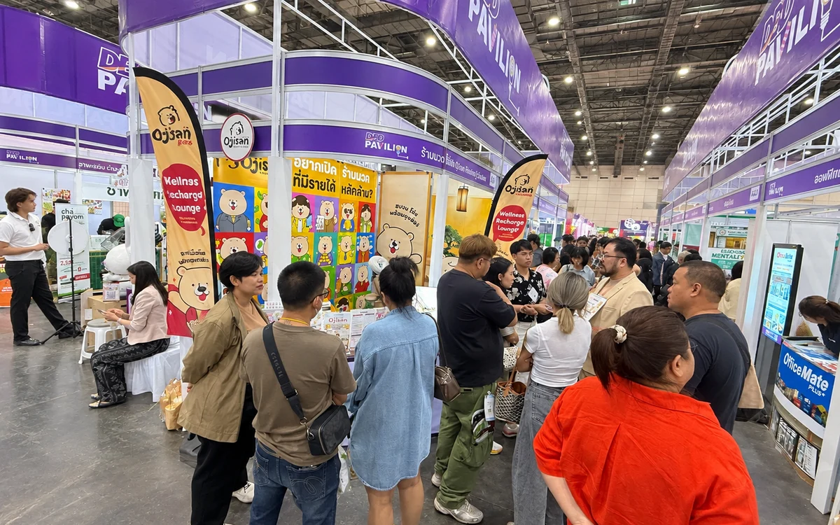 An Ojisan exhibition booth at an event